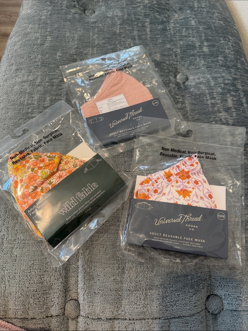 NEW Lot of 4 Wild Fable and Universal Thread Fabric Face Masks